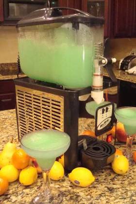 THE WORLDS SMALLEST MARGARITA MACHINE